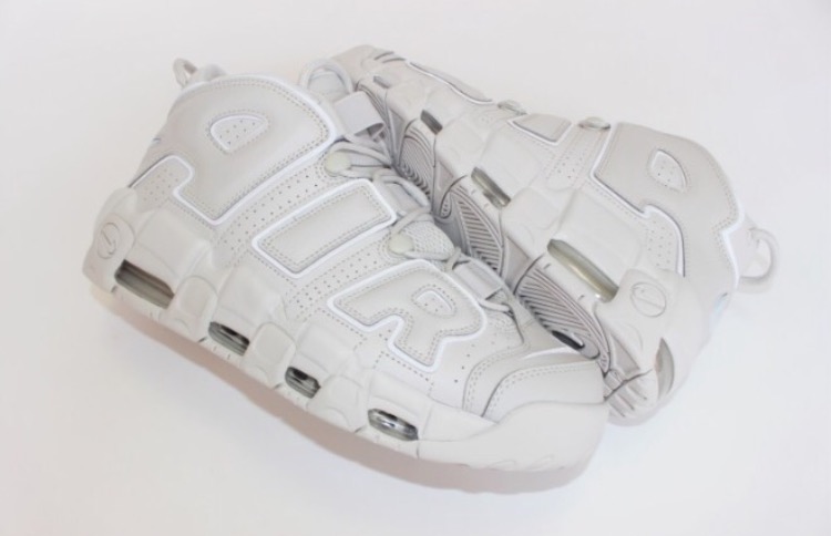 山男 NIKE AIR MORE UPTEMPO “ライト ボーン” 発売決定！ | 8469