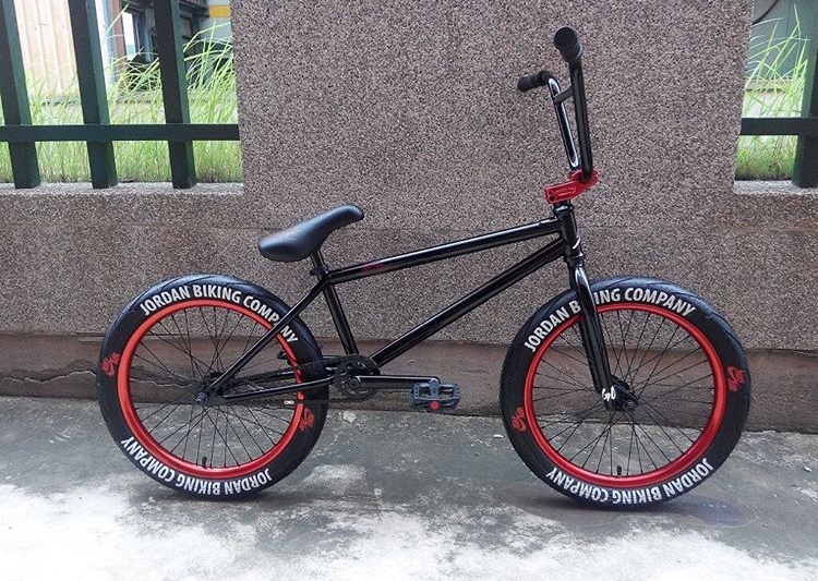 ジョーダン 自転車 BMX