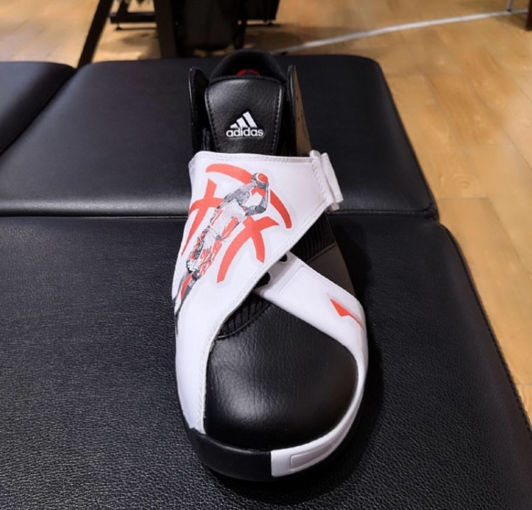 アディダス T-mac 5 レトロ 2019
