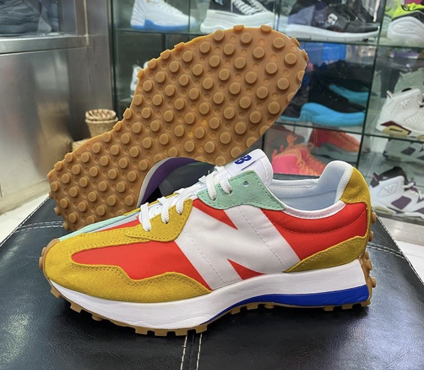 マルチカラーのニューバランス 327登場！ | 8469スニーカーズ
