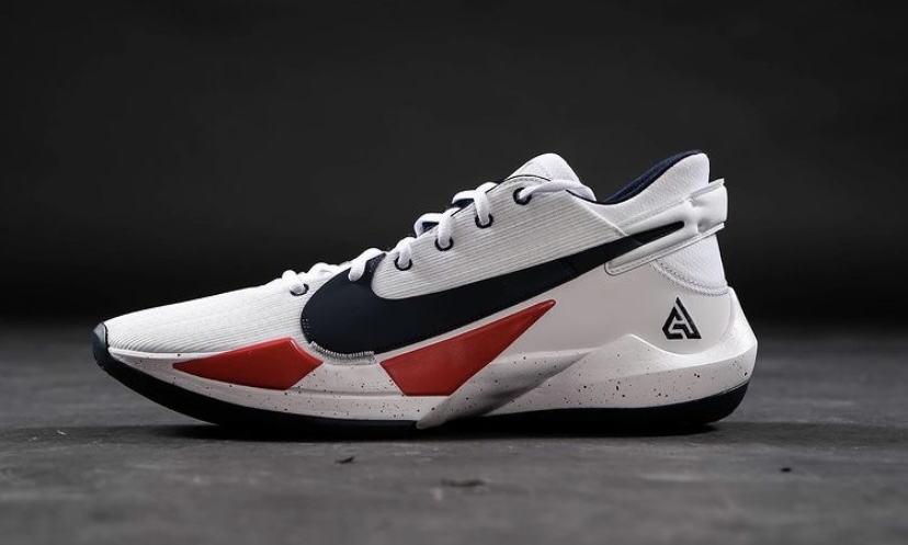 ナイキ　ズームフリーク2 ホワイト Nike Zoom Freak 2 